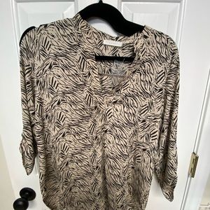 NWT, size small. No flaws.